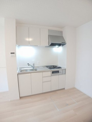 【キッチン】 | ルナソレイユ | キッチンでお料理をお楽しみください