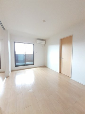 【居間・リビング】 | アルデーアⅡ | おしゃれなリビングです