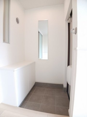 【玄関】 | ルシエ | 玄関です