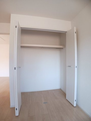 【収納】 | サンリット・スクエアＦ | たっぷりとした収納スペースです