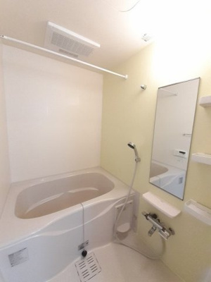 【浴室】 | グリーンヒルズ福山・壱番館 | お風呂で日々の疲れを落としましょう