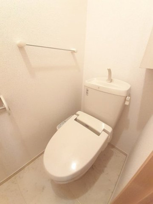 【トイレ】 | アルドーレＢ | ゆったりとした空間のトイレです