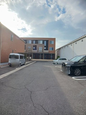 【駐車場】 | カプリⅢ | 駐車場に車を止められます