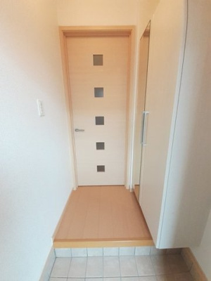 【玄関】 | ラルジュグリーンＦ | 玄関です