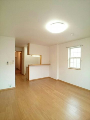 【内装】 | アンジュ・ルナ | 明るい室内です