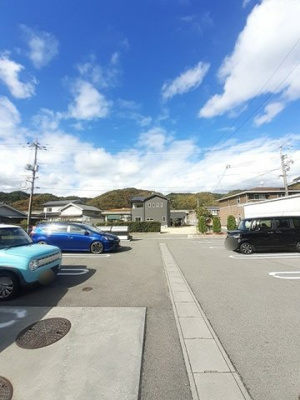 【駐車場】 | グレイス | カースペースがあります
