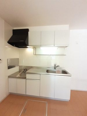 【キッチン】 | ベラフィオーレ | コンパクトなキッチンで掃除もラクラク