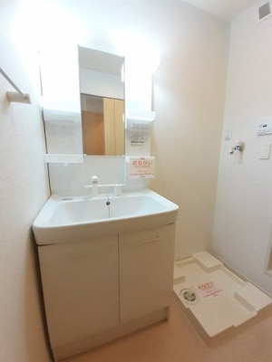 【洗面所】 | カームフルート | 使いやすい洗面所です