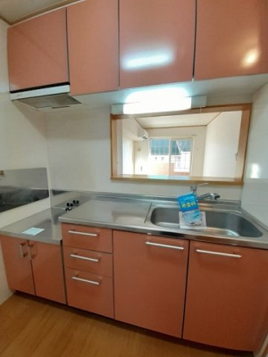 【キッチン】 | ヴァンエコールＢ | コンパクトなキッチンで掃除もラクラク