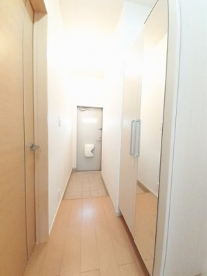 【玄関】 | レジデンス穂垣 | ゆったりとした玄関です