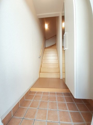 【玄関】 | ヴィオーラ | きれいな玄関です