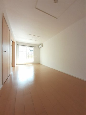 【居間・リビング】 | ヴィオーラ | 使いやすい居間です