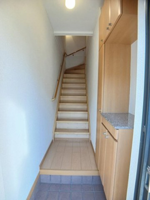 【玄関】 | エバーグレイス | きれいな玄関です