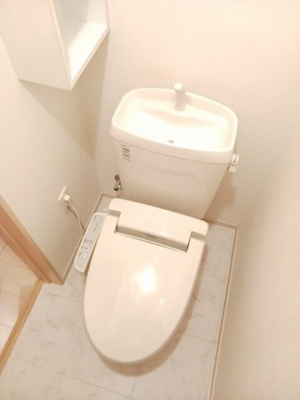 【トイレ】 | ロジュマングラシューＩ | 落ち着いたトイレです