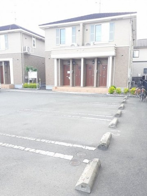 【駐車場】 | フォレストコート明神Ⅱ | 駐車場です