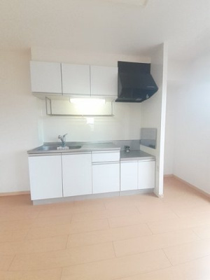 【キッチン】 | エスペランサＡ | お料理しやすいキッチンです