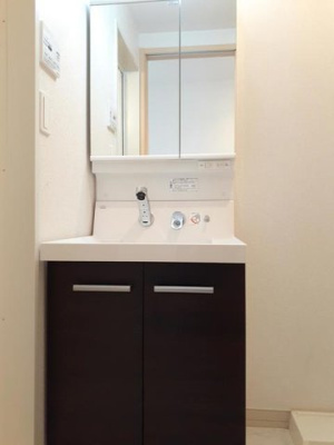 【洗面所】 | グリシナ | コンパクトで使いやすい洗面所