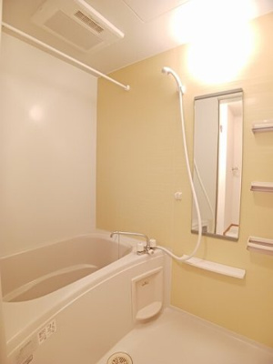 【浴室】 | クリスタルコート | 落ち着いた空間のお風呂です