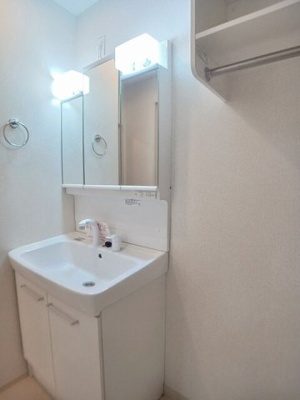 【洗面所】 | カープⅠ | 使いやすい洗面所です