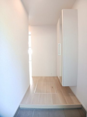 【玄関】 | アクティフ浦上Ⅱ | 落ち着いた玄関です