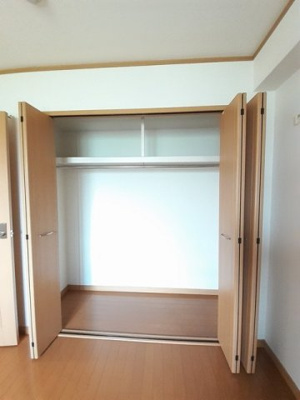 【収納】 | メゾン　アウローラ | 大きなスペースがあり、収納には困りません