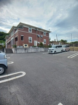 【駐車場】 | プラシード・ユダⅡ | 駐車スペースもあります