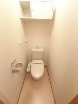 【トイレ】 | ピアコートⅠ | 落ち着いた色調のトイレです