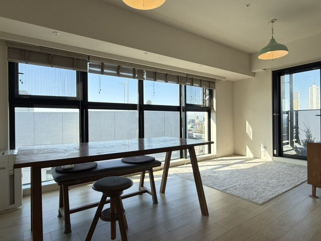 【ダイニング】