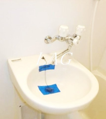 【洗面所】 | プレジール中町 | 洗面台です。