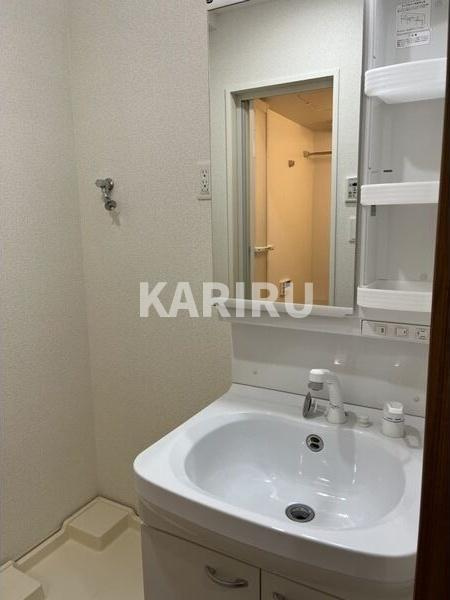 アリビオ都島の洗面所