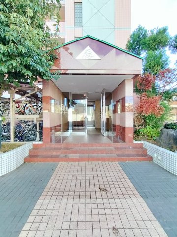 【エントランス】 | ザ・ロイヤルヴィレッヂ