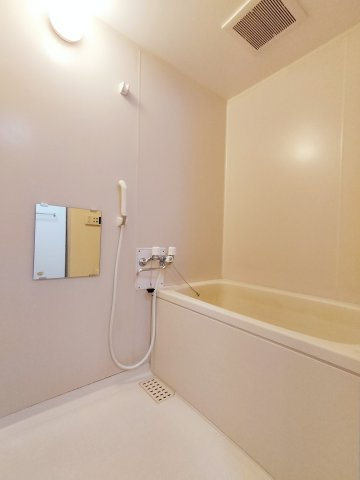 【浴室】 | ザ・ロイヤルヴィレッヂ