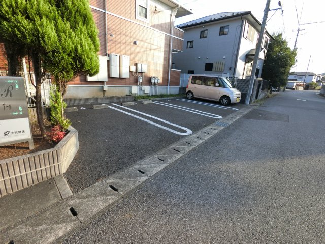 【駐車場】