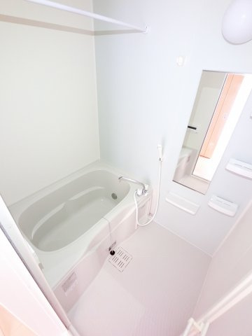 【浴室】 | ※仕様が異なる場合がございます