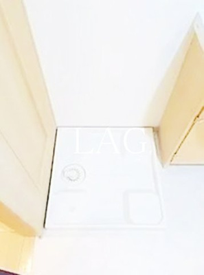 【設備】 | アプレシティ椎名町 | 室内洗濯機置き場です。