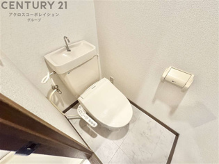 ゆったりとした空間のトイレです