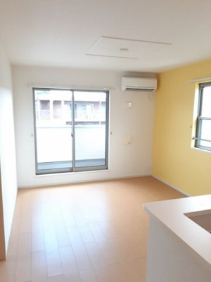 【居間・リビング】 | ＨＯＵＳＥ・６ | リビングです