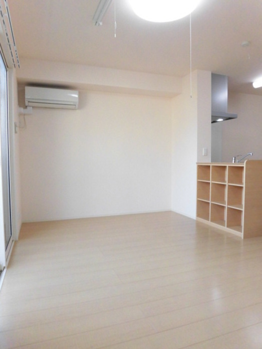 モアリエⅢ号館の居間・リビング|居室・リビング