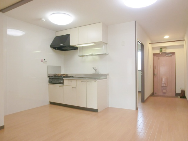 メゾン細田の居間・リビング|リビングスペースです。