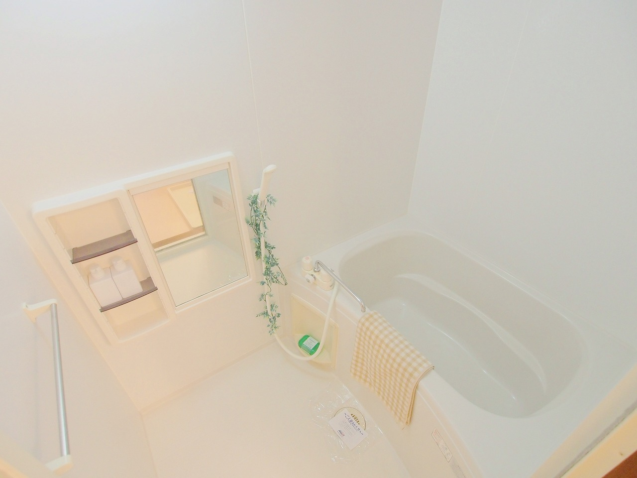 クレアシオン大町の浴室