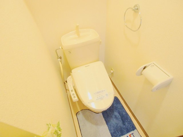 クレアシオン大町のトイレ