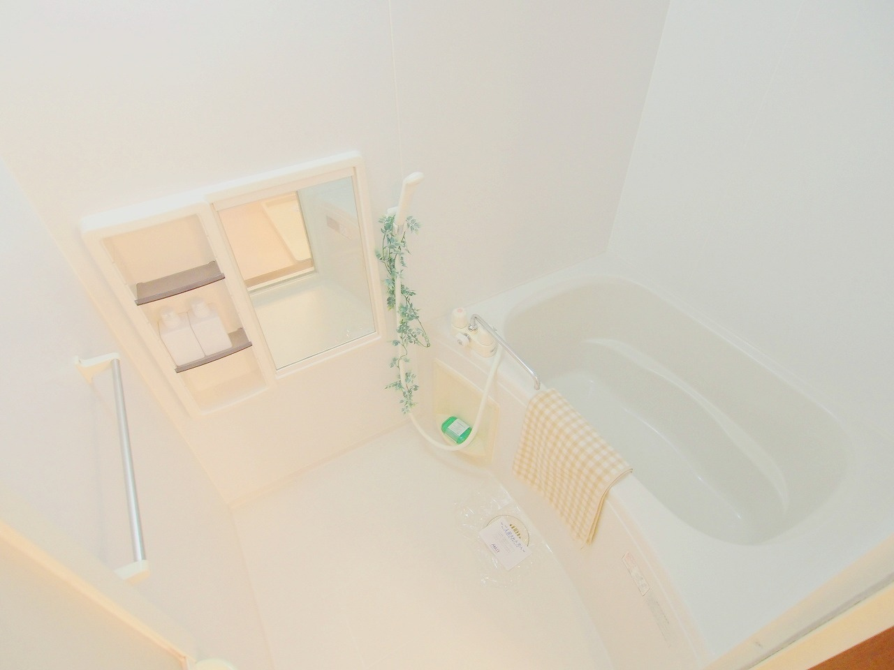 クレアシオン大町の浴室