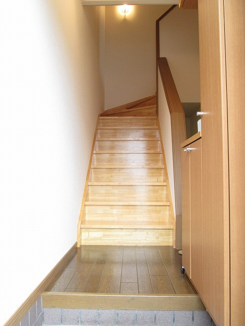 ヒルテラス　ウエストの玄関|玄関