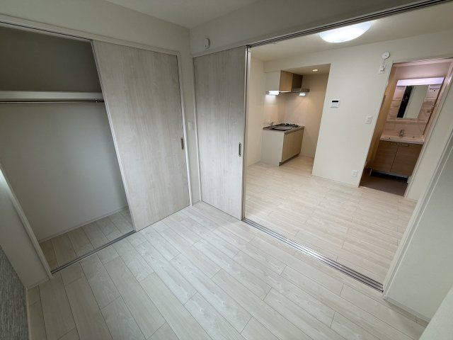 桜ハーモニーテラスの洋室