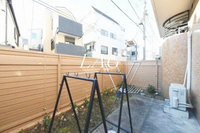 【バルコニー】 | エムズフラット | バルコニーです。