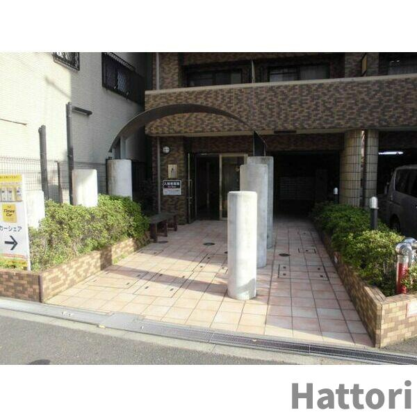 アスリート新大阪Ⅱのエントランス