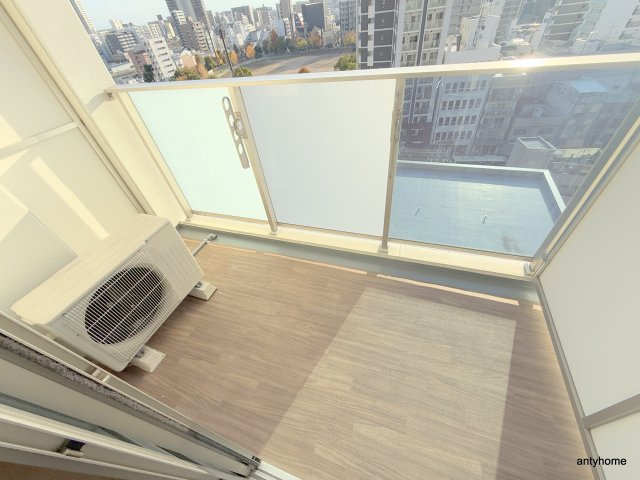 アスヴェル阿波座BLUE EARTH　仲介手数料無料のバルコニー