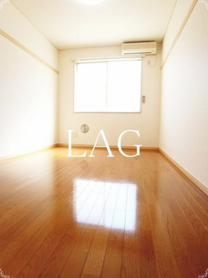 【居間・リビング】 | リリックコート平和橋 | 洋室のお部屋です。