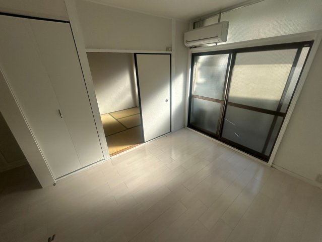 芦屋第一コーポラスの居間・リビング