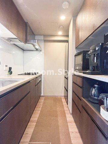 プラウド高田馬場のキッチン|お問合せはお電話でもお受付しております。
03-6450-5211